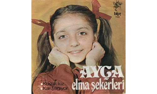 KÜÇÜK KIZ (AYÇA VE ELMA ŞEKERLERİ)